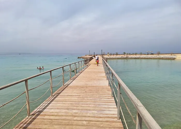 Apartman شالية مكيف بالكامل للعائلات فقط فرش فندقى بقرية لولى بيتش العين السخنة Ajn-Szuhna